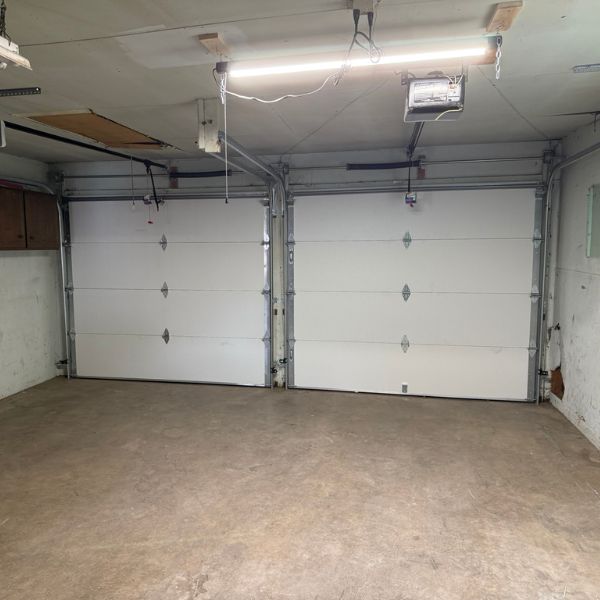 Upgrading your garage with energy-efficient insulation not only enhances comfort but also considerably boosts your home’s value.